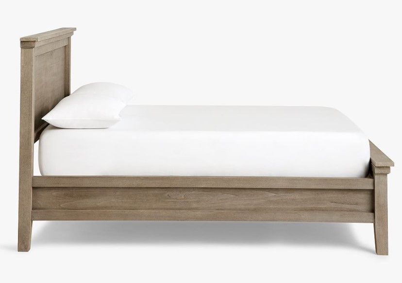 Farmhouse Platform Bed thumbnail 5