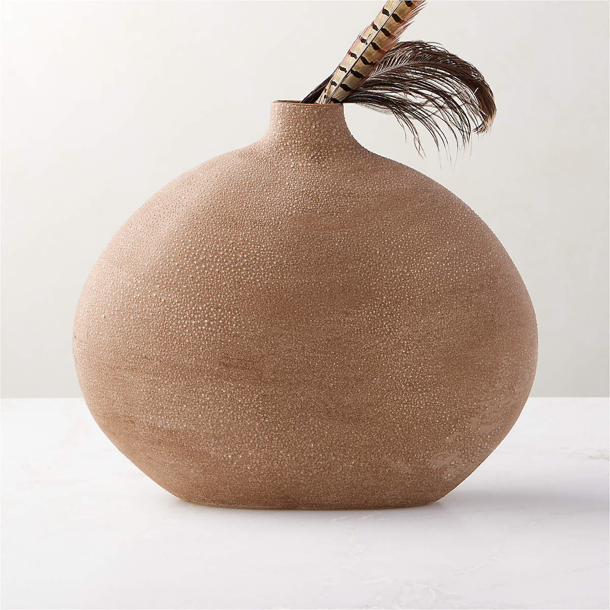 HAUTE TAN CERAMIC VASE SHORT thumbnail 2