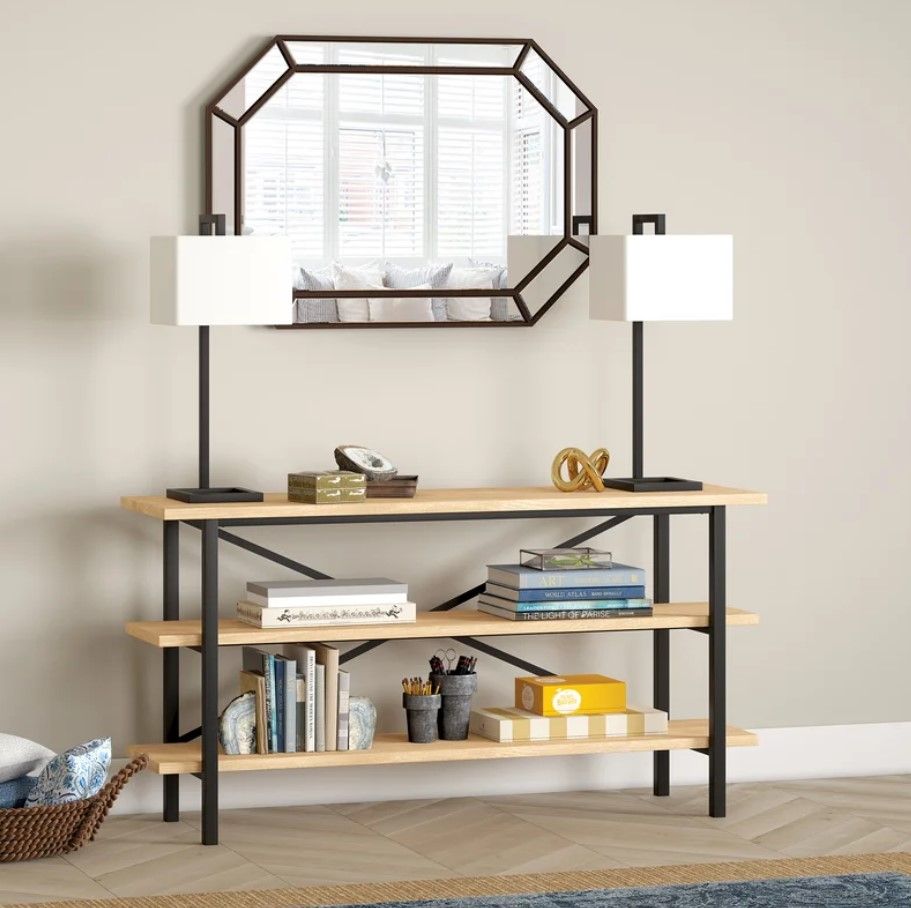 Killion Metal Table Lamp thumbnail 3
