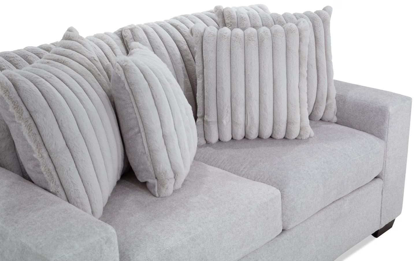 Sofia Loveseat thumbnail 4