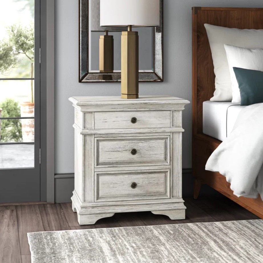 Hetton Nightstand thumbnail 4