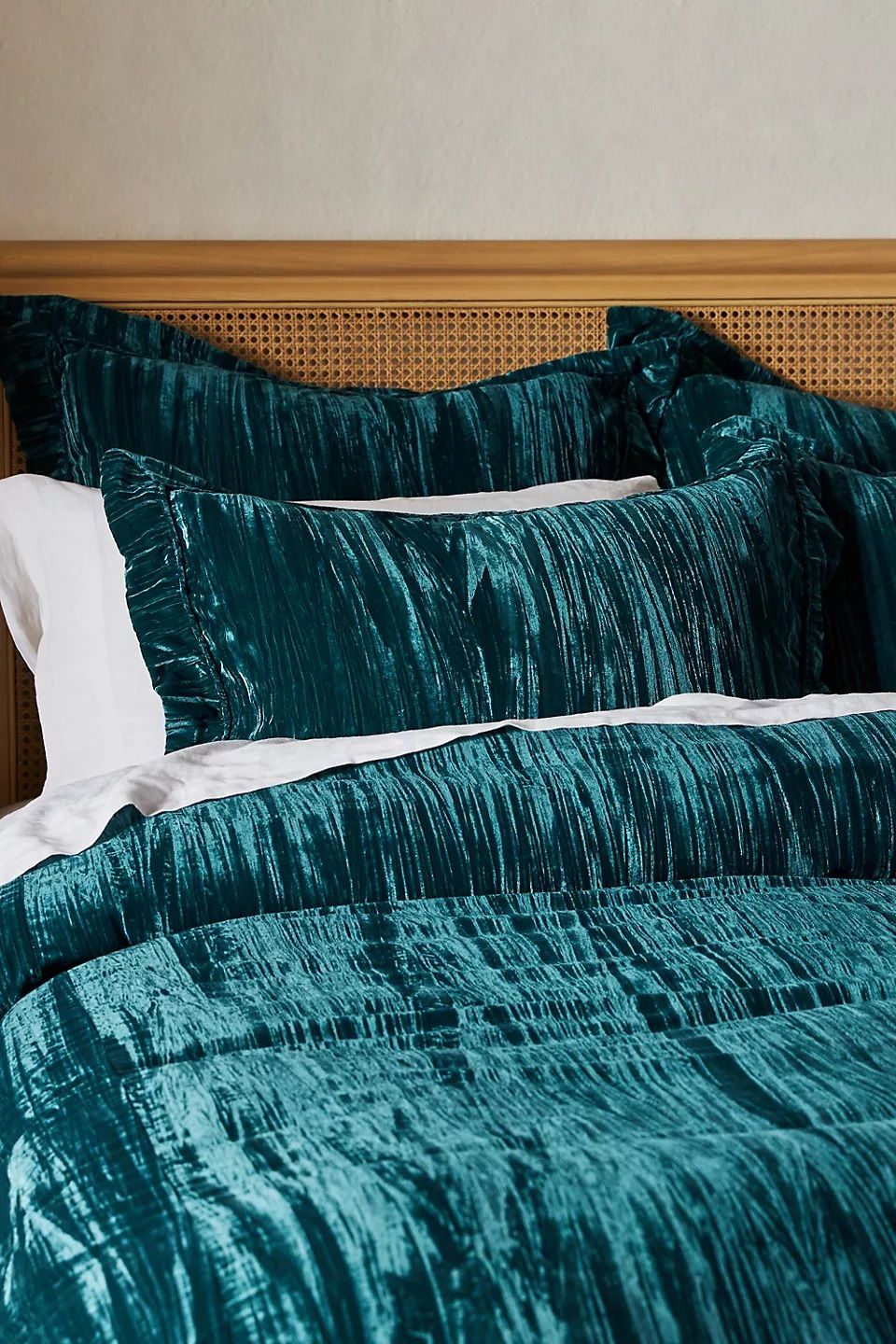 Plush Crushed Velvet Duvet Cover Queen thumbnail 2