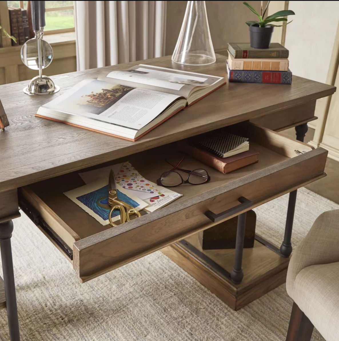 Kyler Desk thumbnail 2