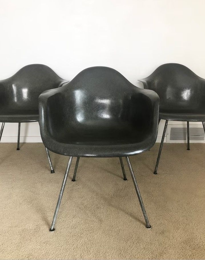 Early Herman Miller Eames Zenith rope edge arm shell chair thumbnail 4