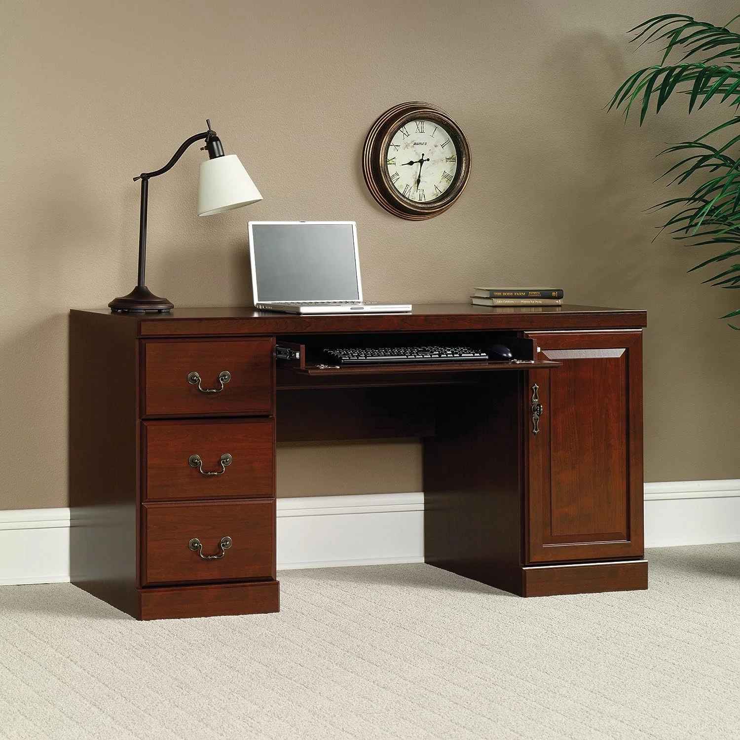 Clintonville Executive Desk thumbnail 2