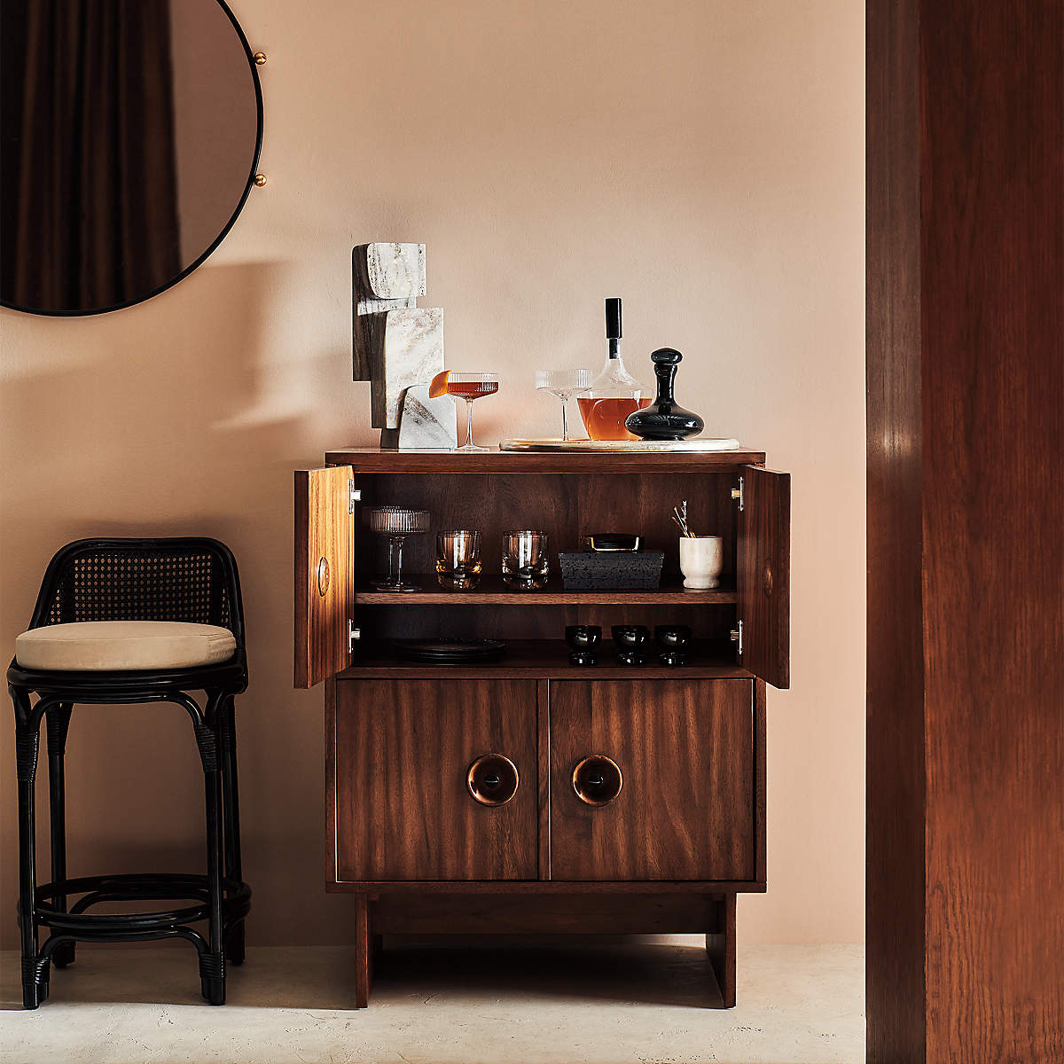 DRYSDALE WOOD BAR CABINET thumbnail 2