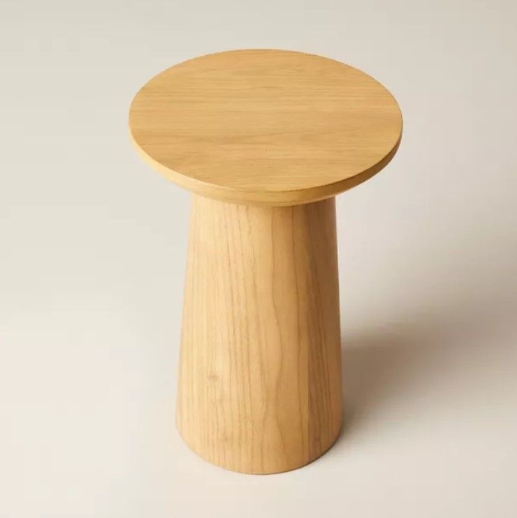 Wooden Round Pedestal Accent Drink Table thumbnail 3