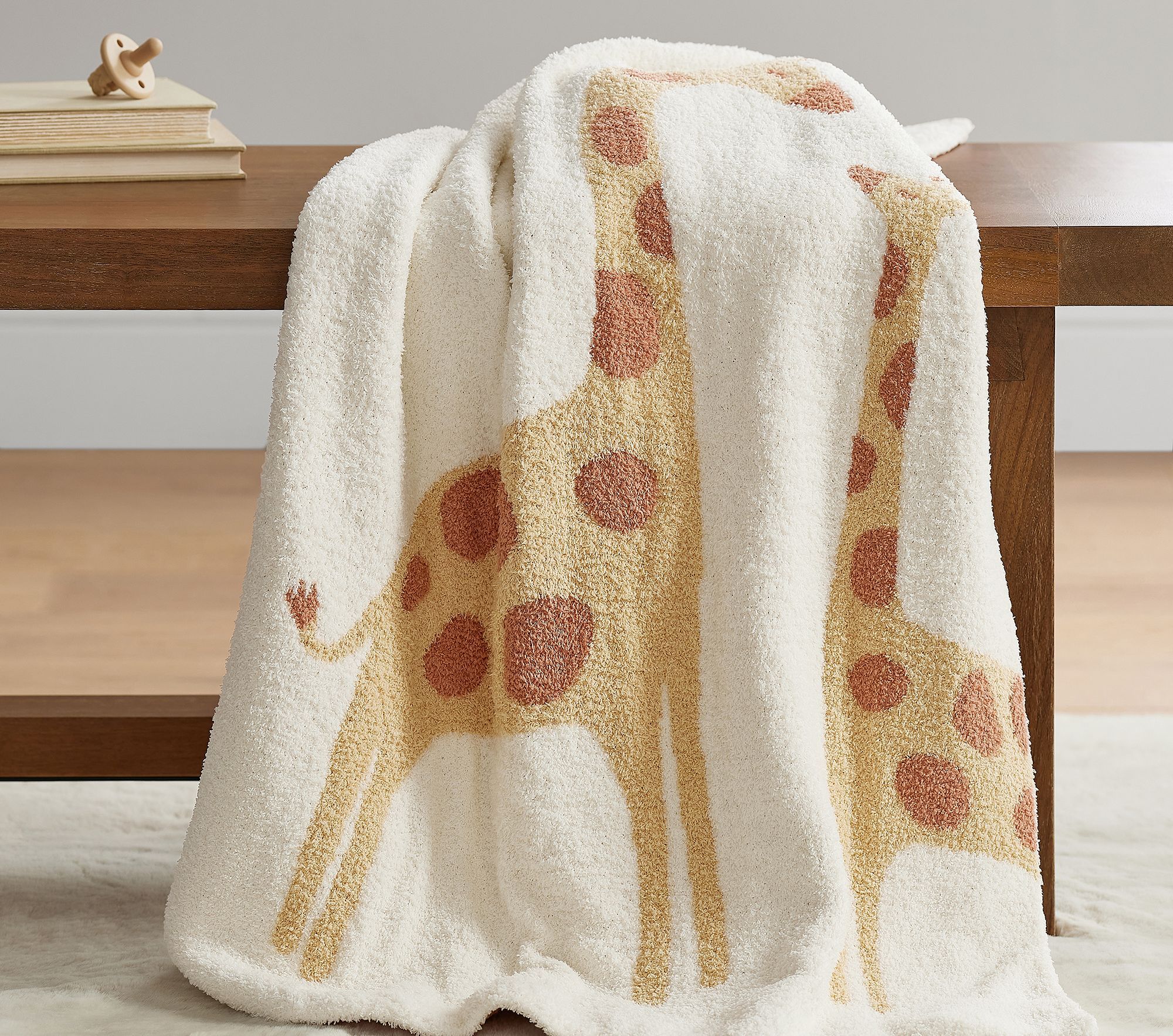 Fuzzy Giraffe Baby Blanket thumbnail 2