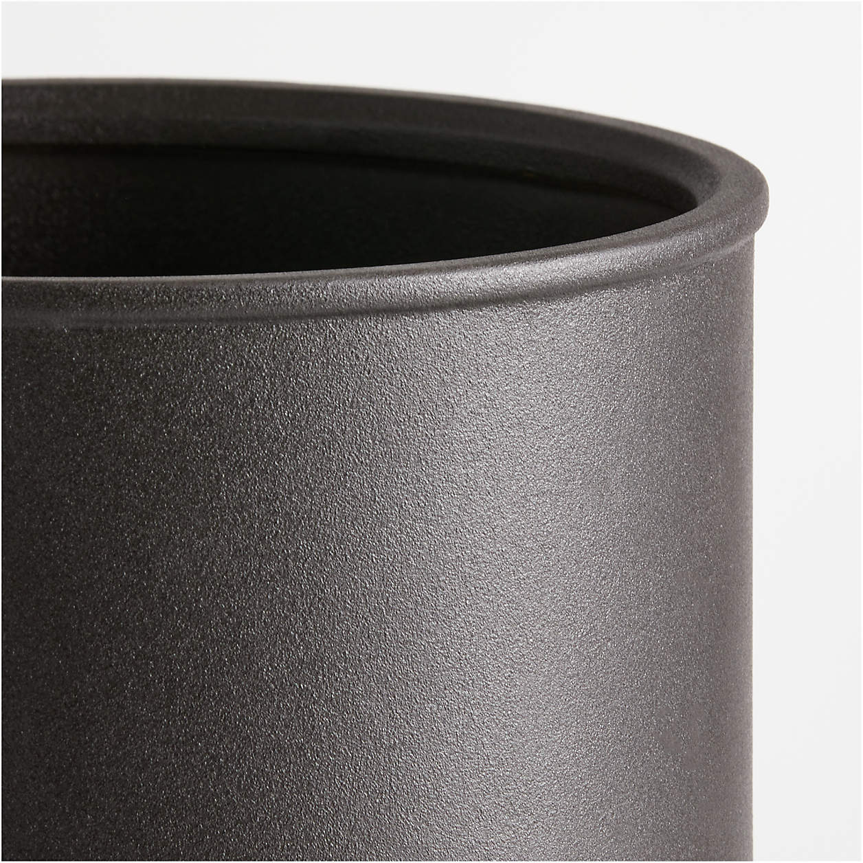 Juxon Black Trash Can thumbnail 2