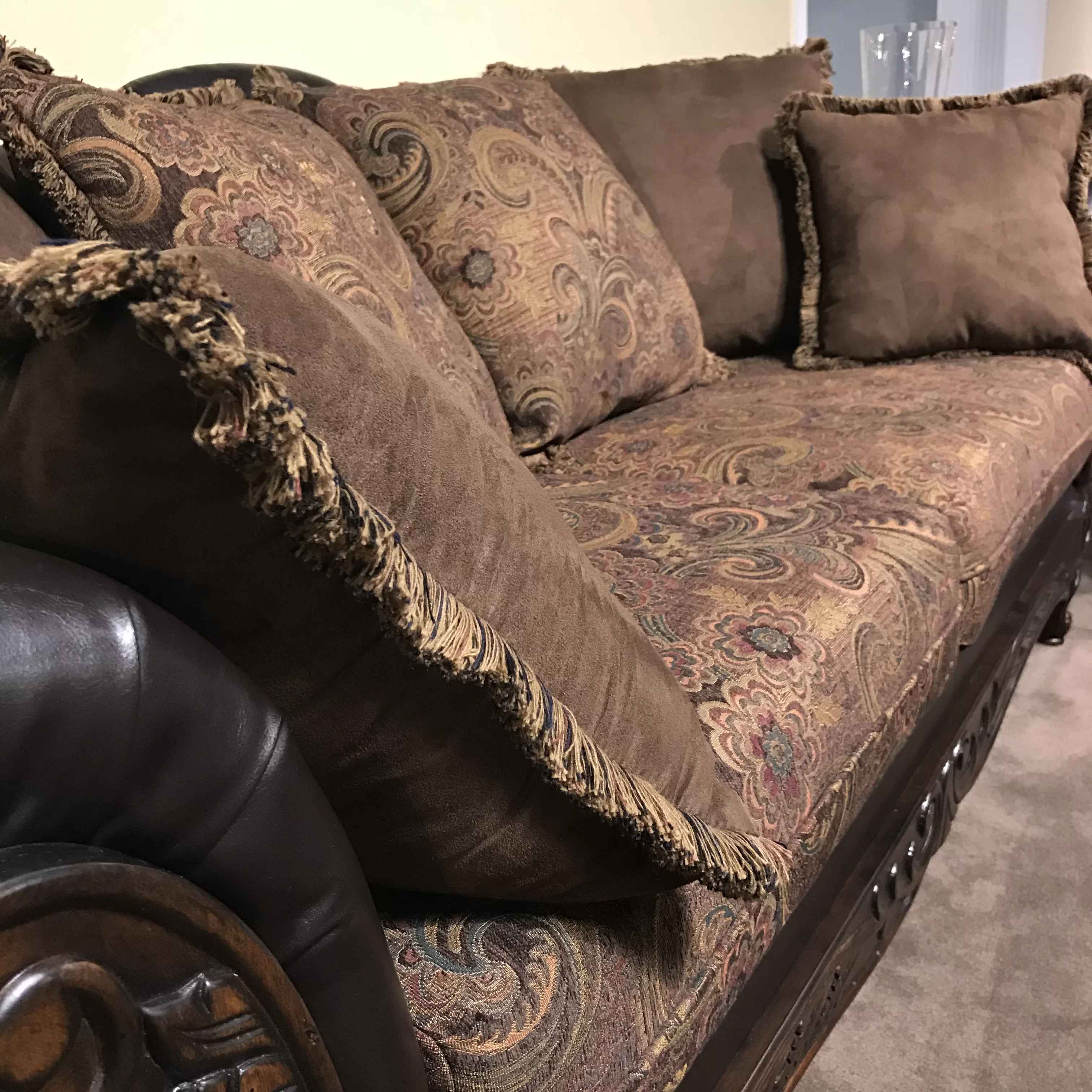 Gasaway Upholstered Sofa thumbnail 2
