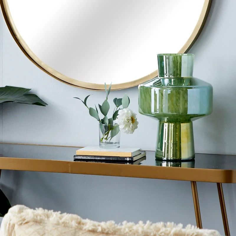 Glass Table Vase thumbnail 2