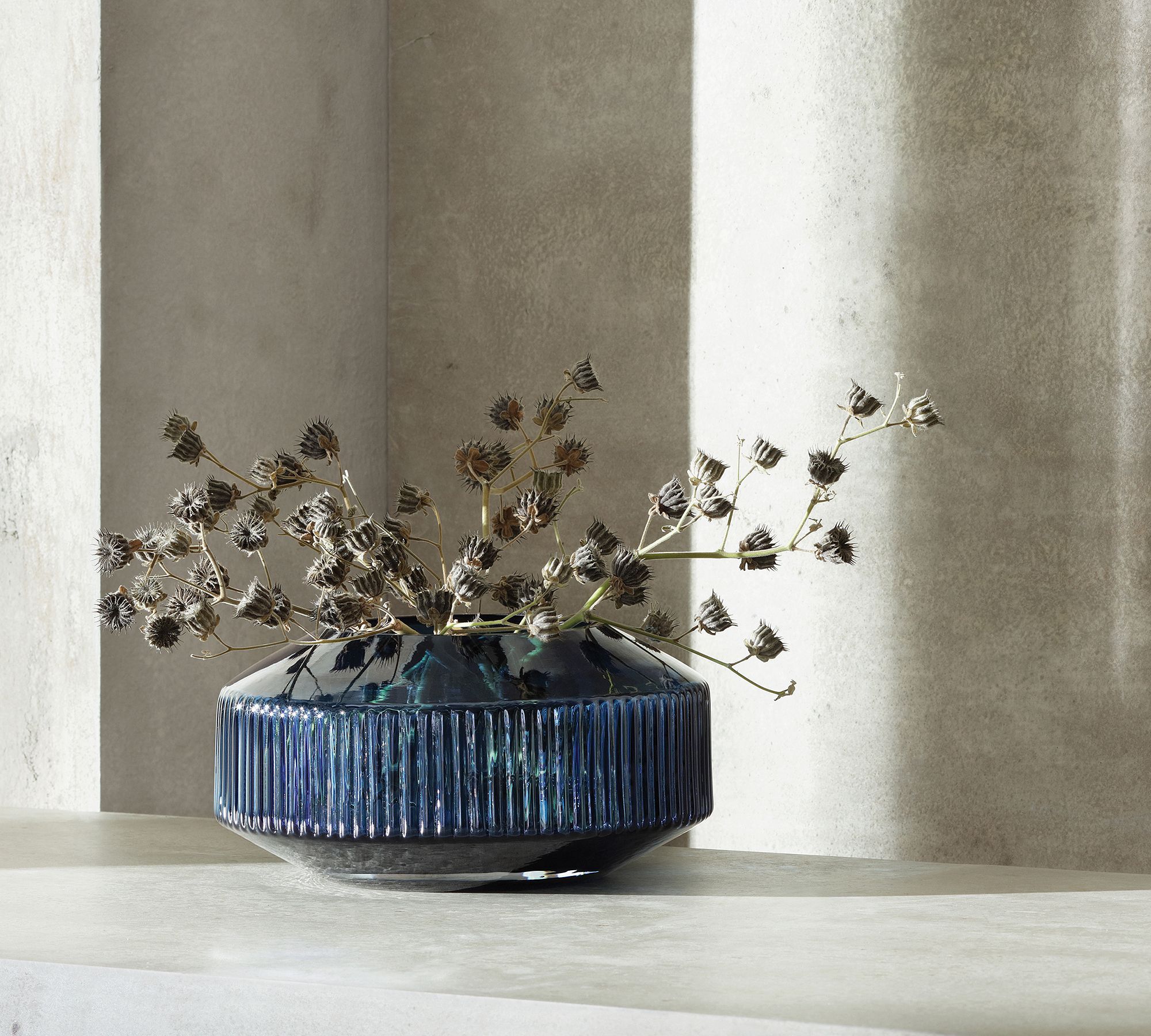 Roxy Rotunda Vase 5 thumbnail 2
