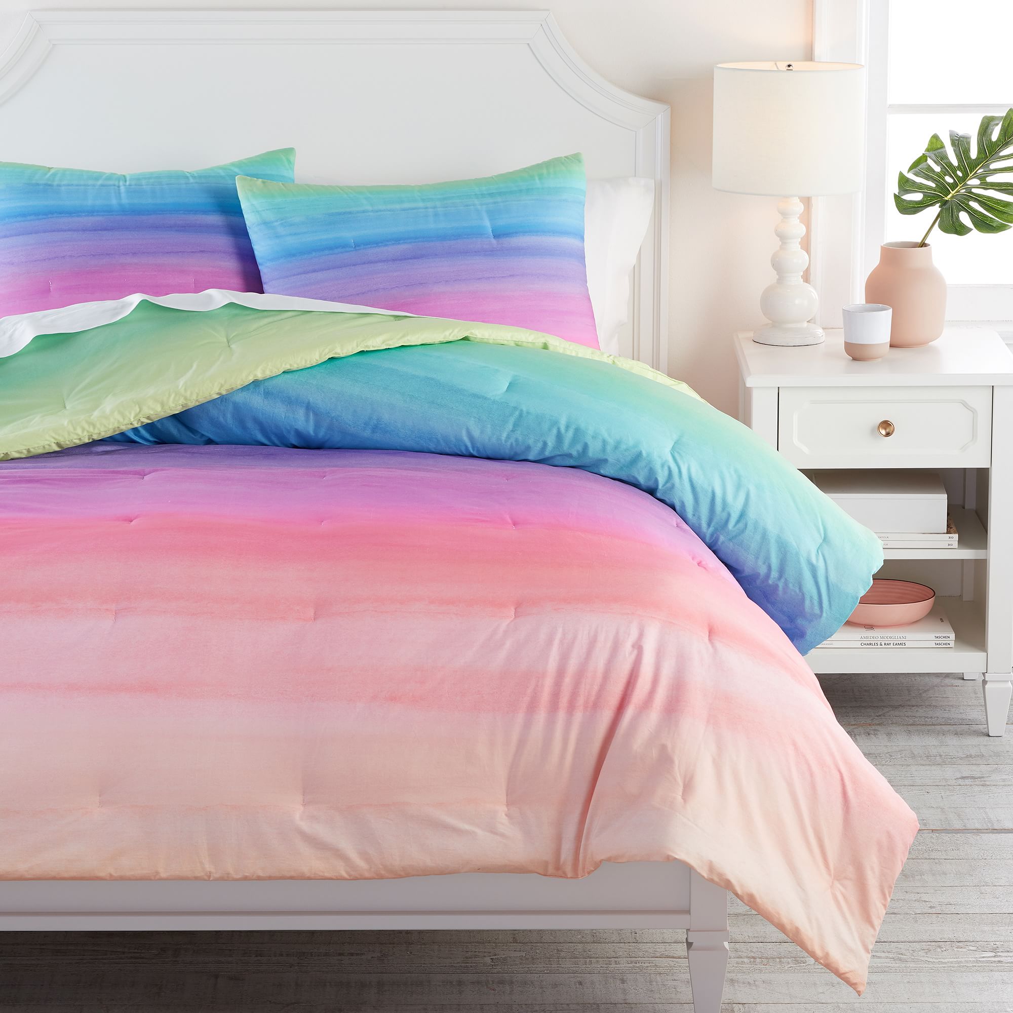 Watercolour Rainbow Ombre Comforter thumbnail 2