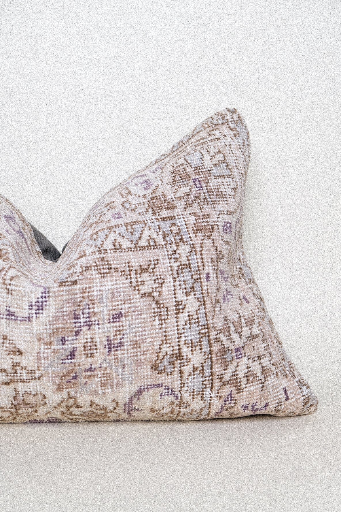 Malory Turkish Vintage Lumbar Pillow Cover-16"x24" thumbnail 2