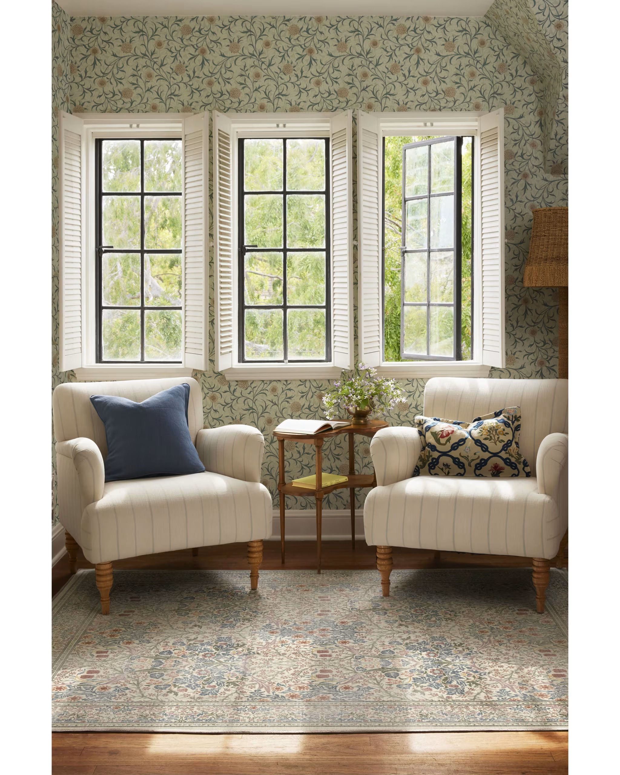 Morris and Co Blackthorn Ivory Rug-6'x9' thumbnail 2