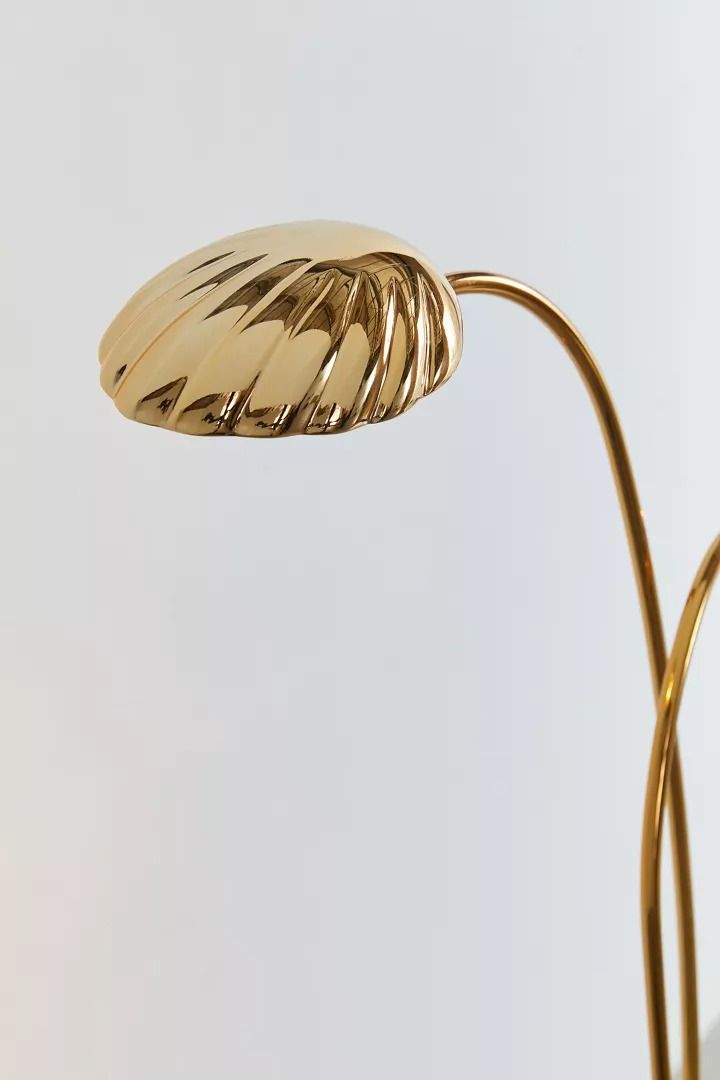 Shell Floor Lamp thumbnail 3