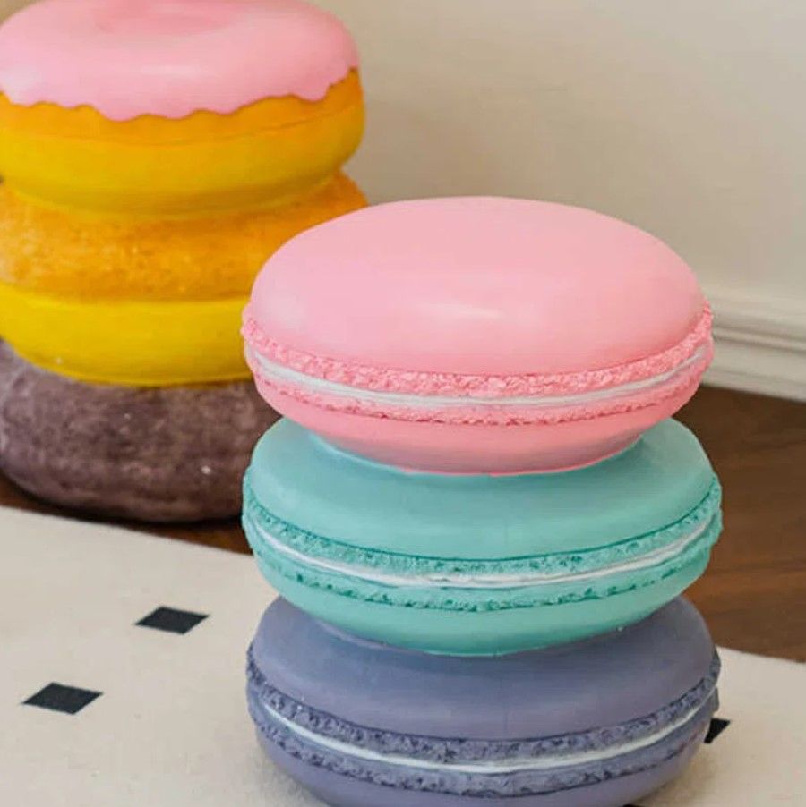 Jaqueze Resin Accent Stool thumbnail 2