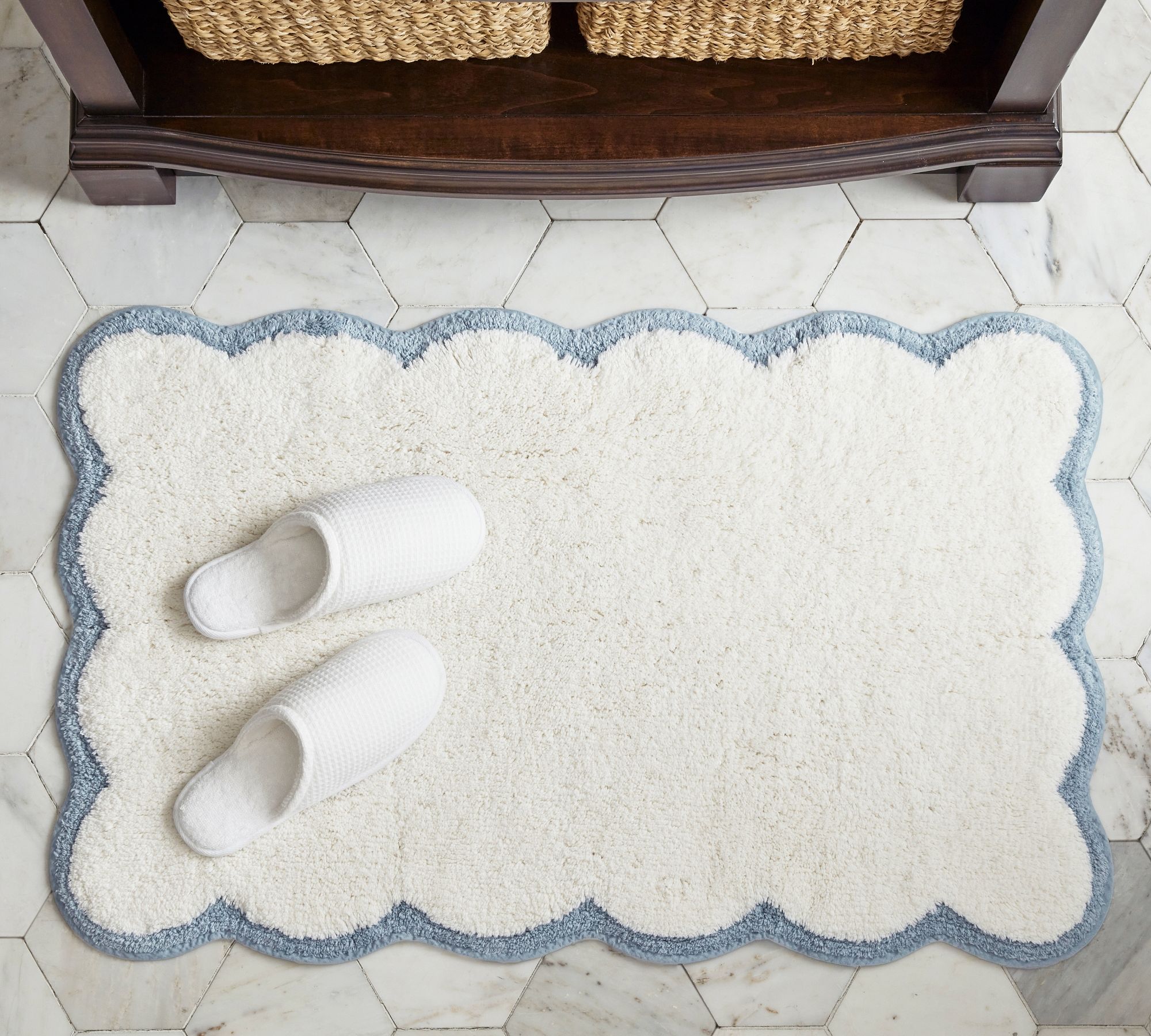 Julia Berolzheimer Tufted Organic Bath Mat thumbnail 4