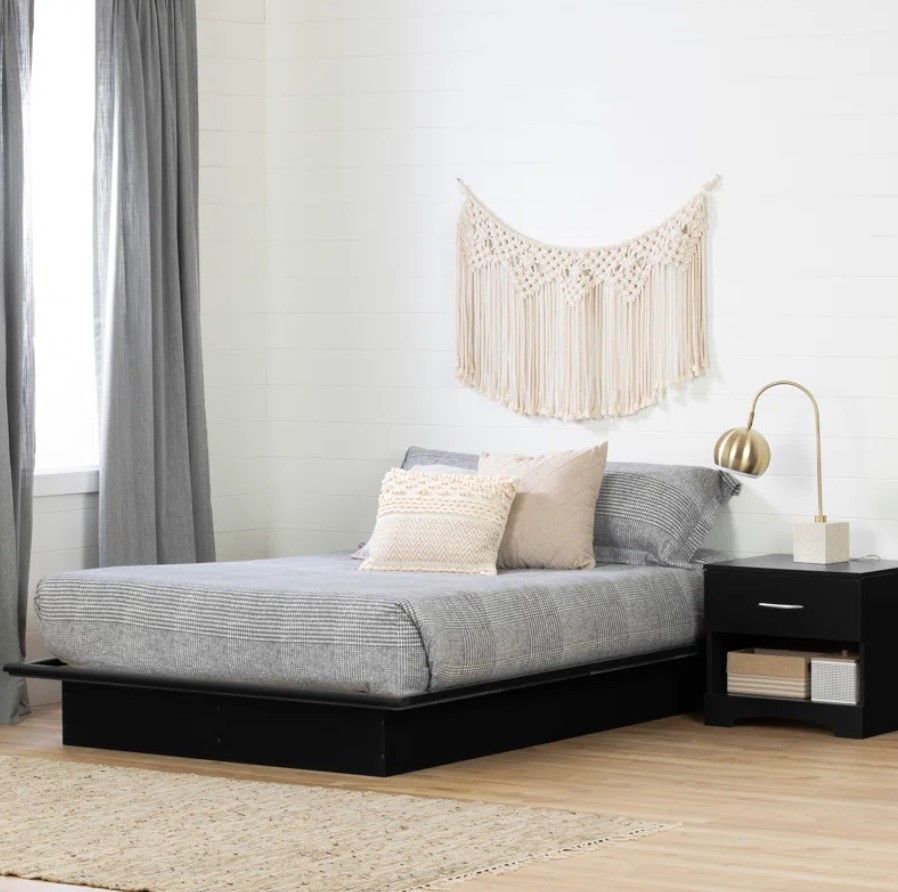 Step One Platform Bed thumbnail 2