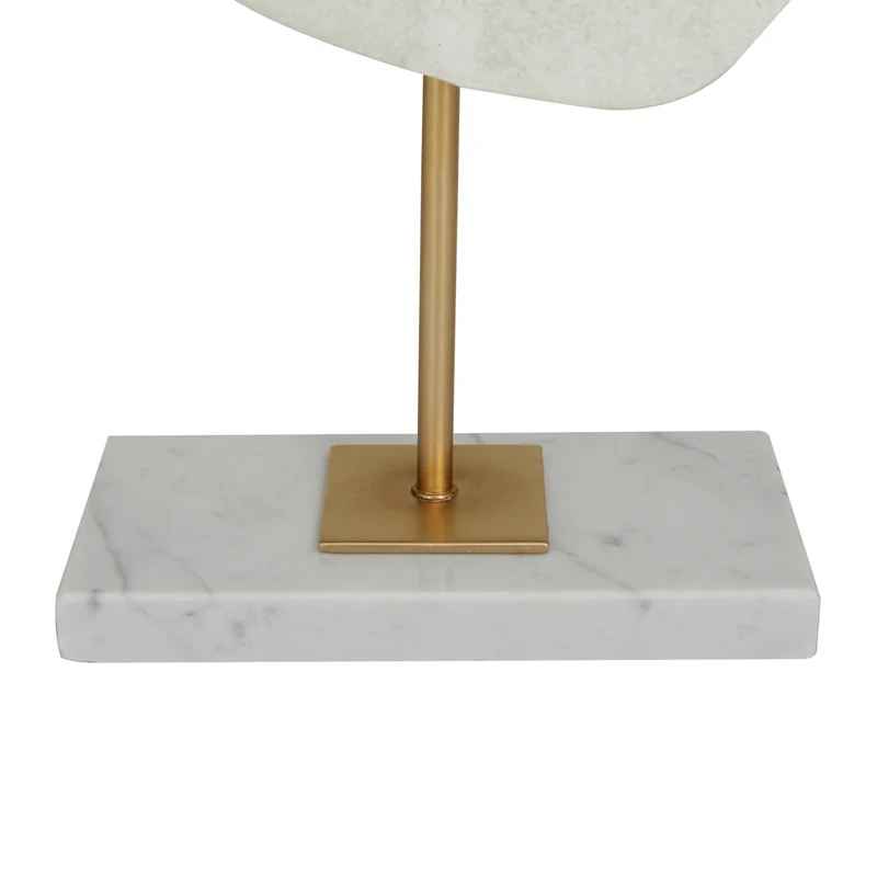 Ainslee Sculpture thumbnail 4