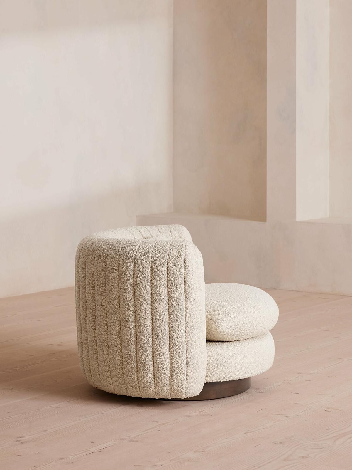 Vivienne Armchair thumbnail 2