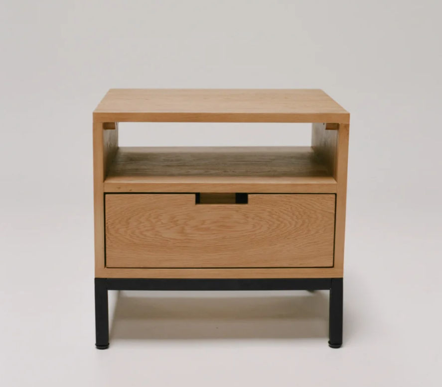 Case Side Table thumbnail 2