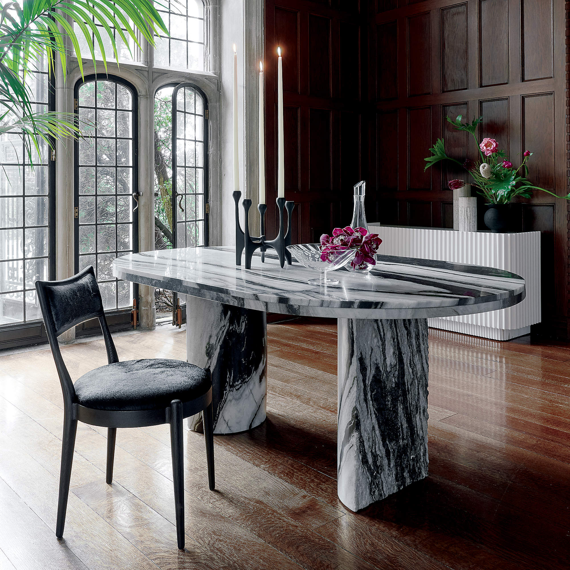 Julius Oval Marble Dining Table thumbnail 6