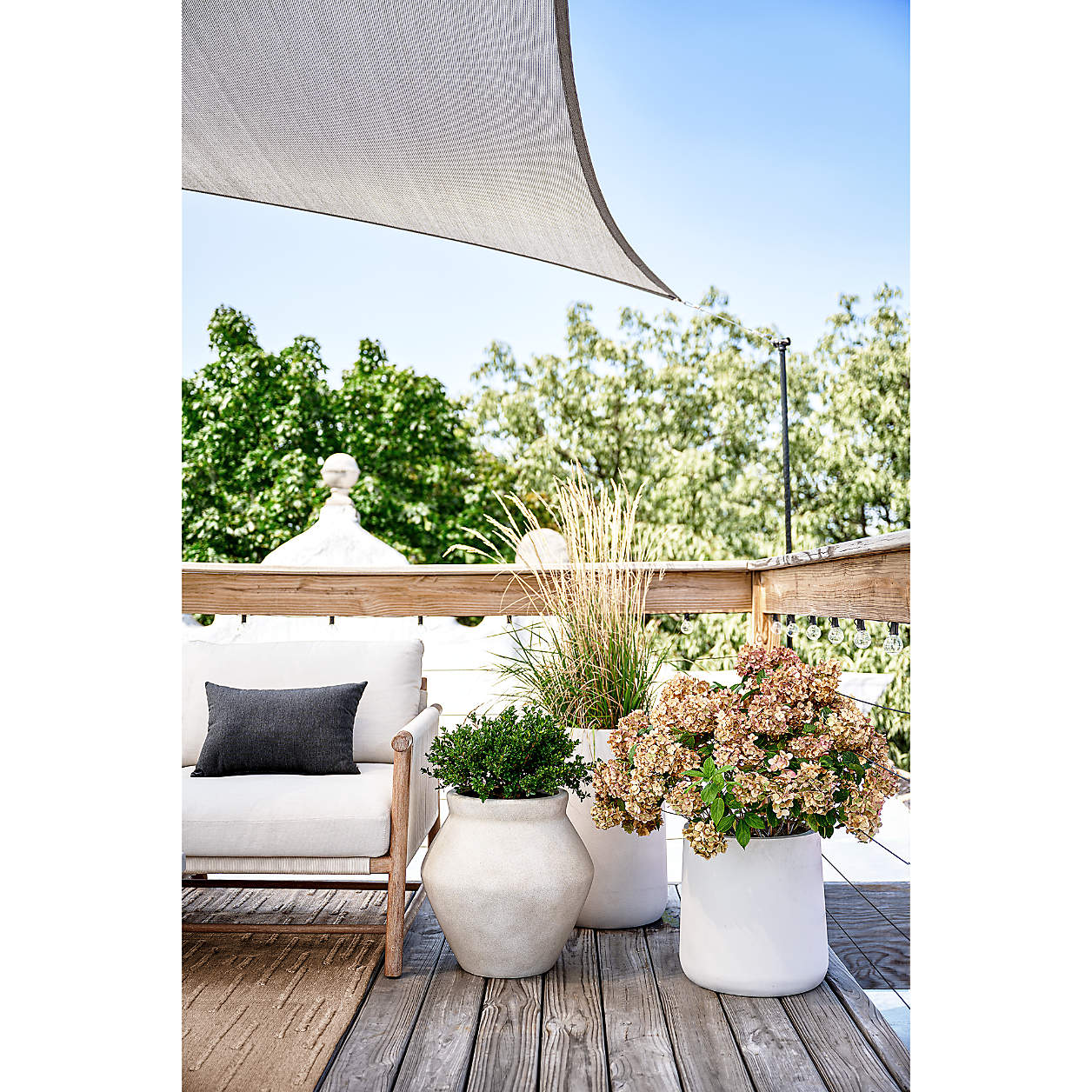 Saabira Fiberstone  IndoorOutdoor Planter Taup thumbnail 2