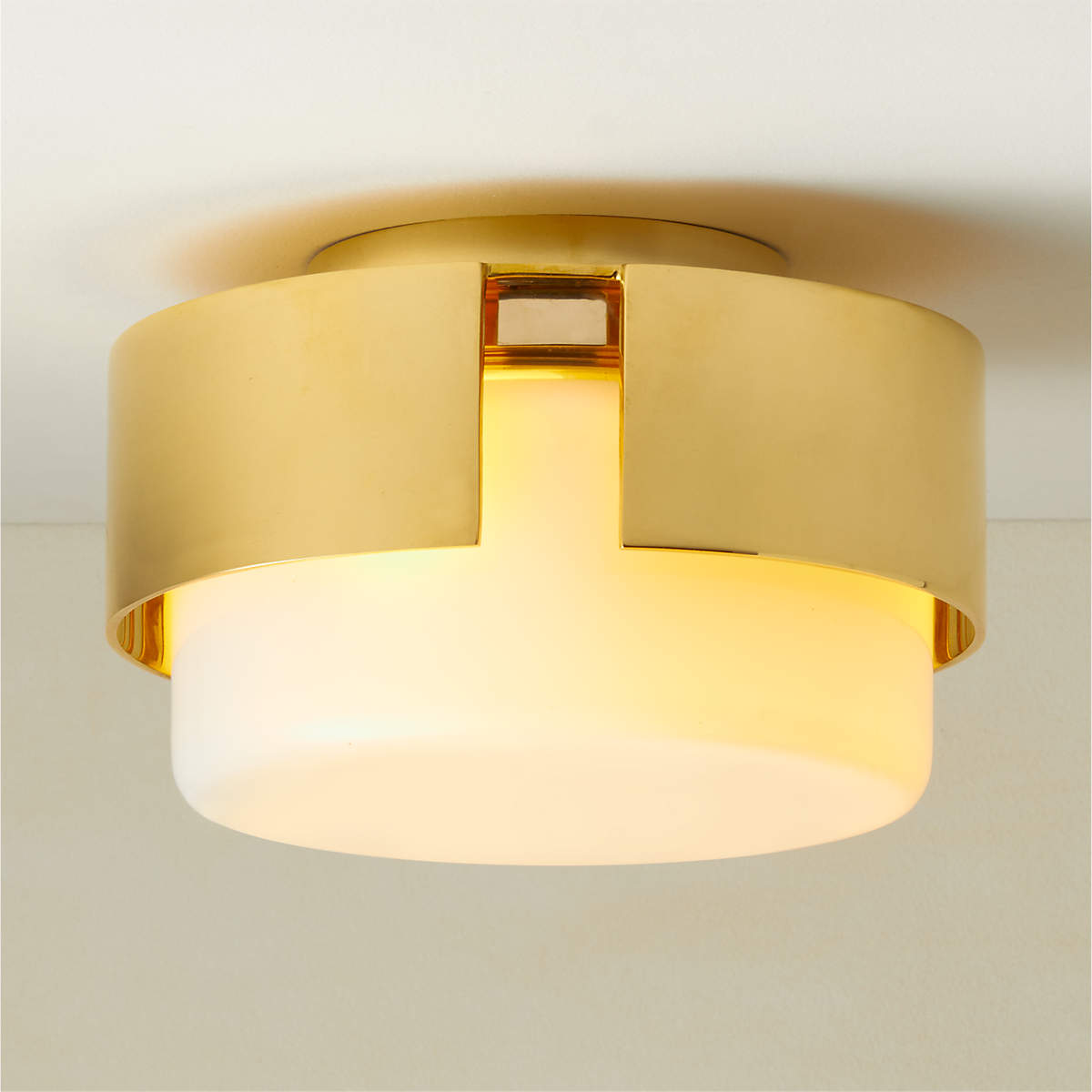 NAVI CAST POLISHED BRASS FLUSH MOUNT LIGHT thumbnail 2
