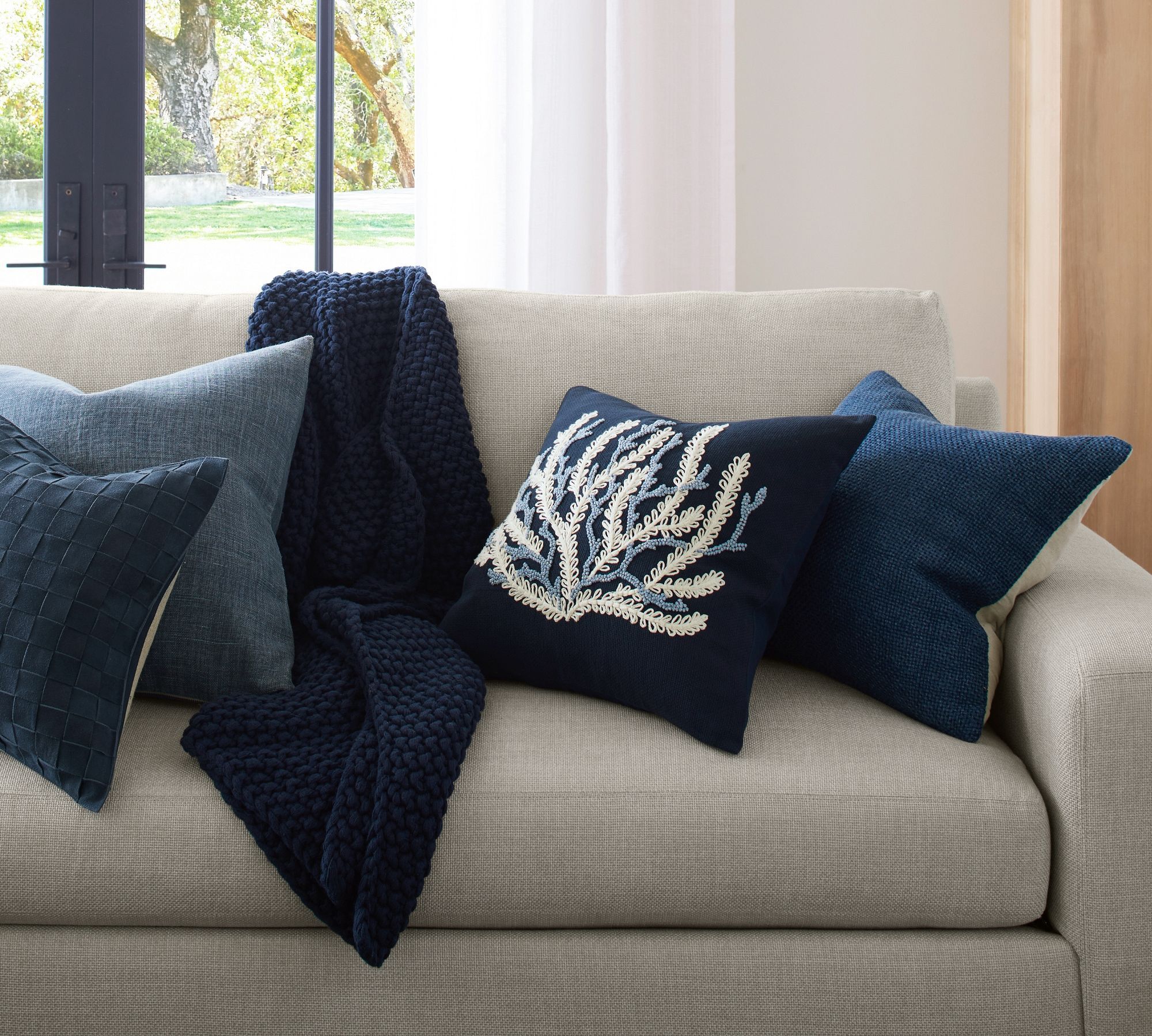 Faye Linen Textured Pillow-20"x20" thumbnail 3