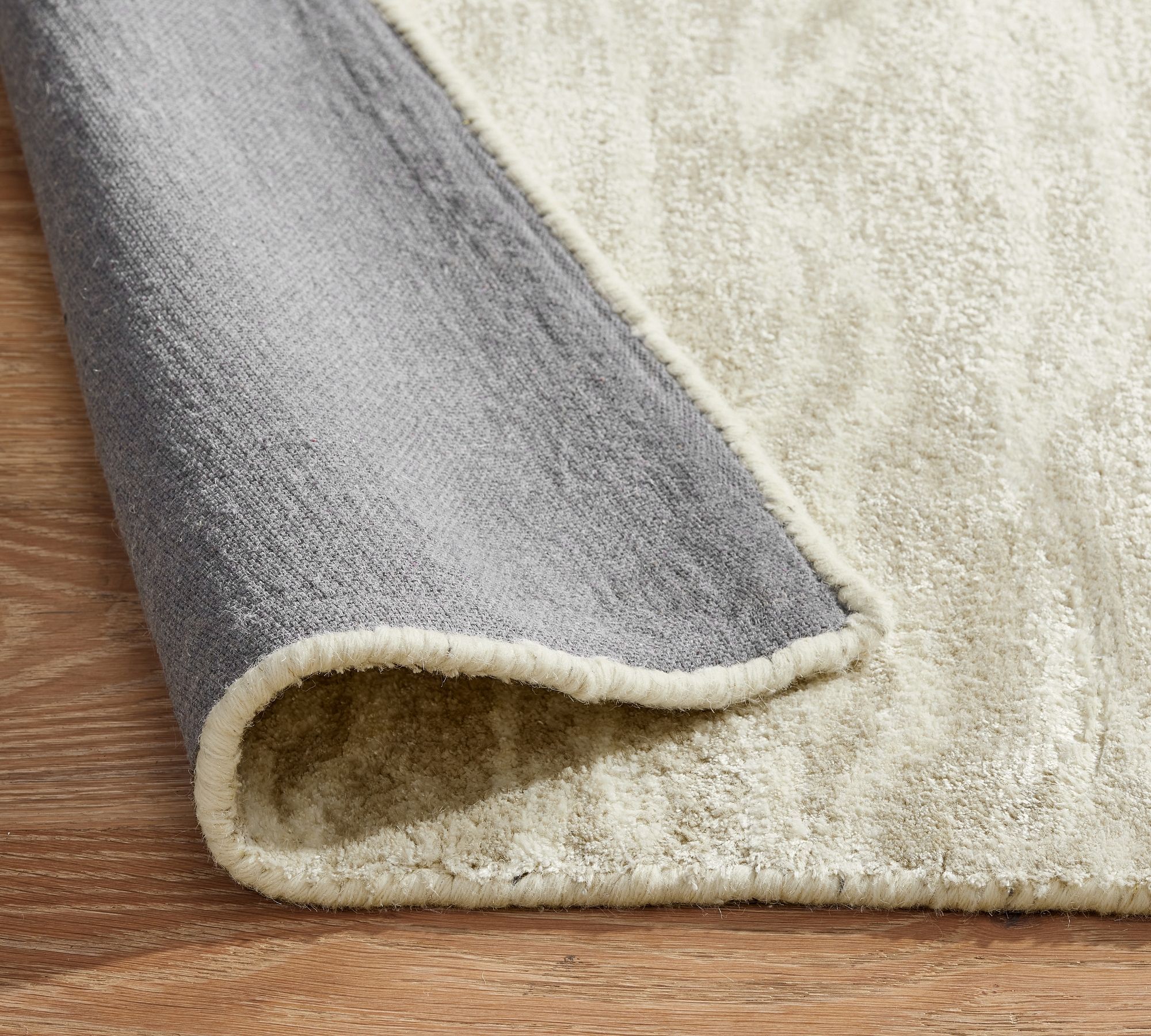 Andrade Tufted Rug 9'12' thumbnail 3