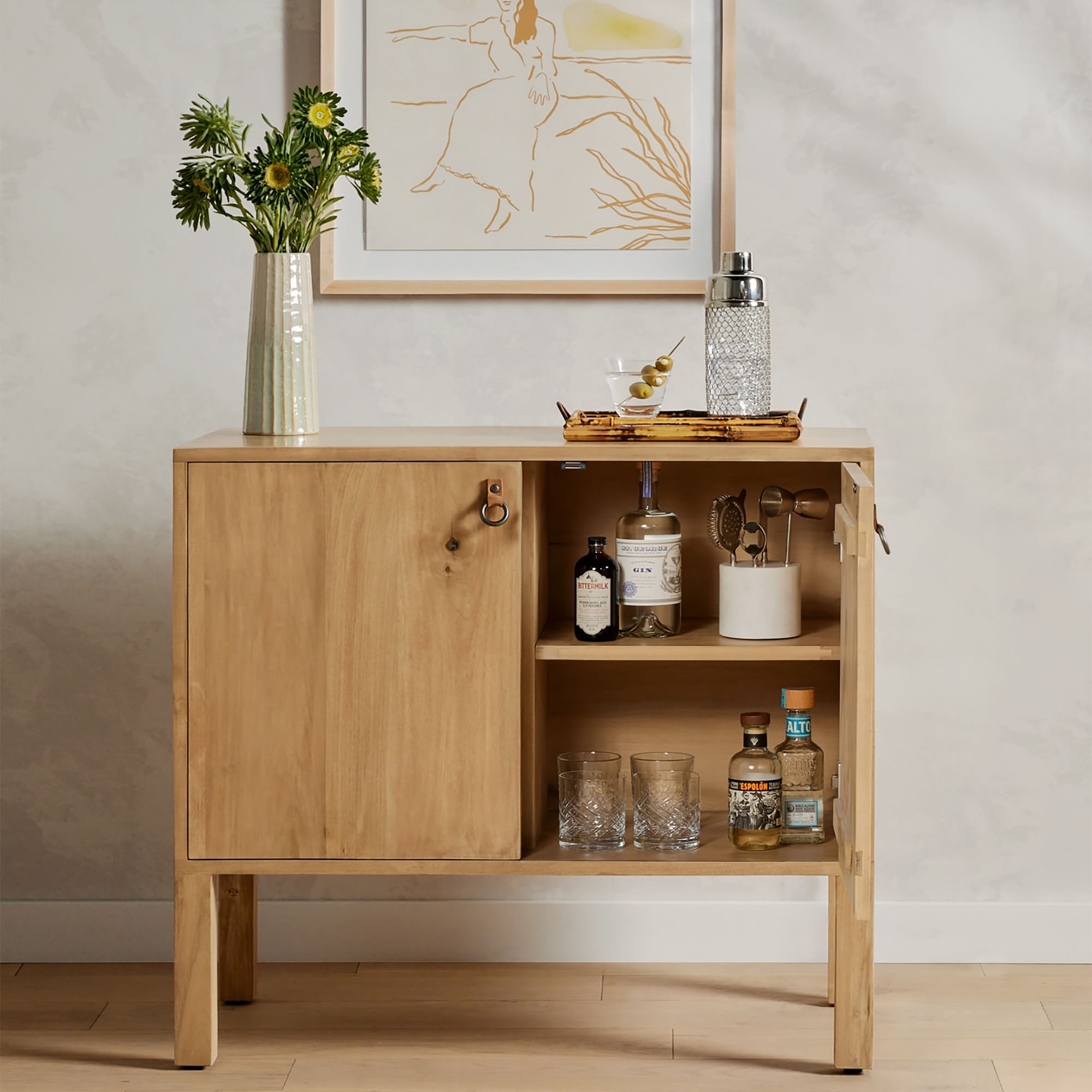 Hayward Bar Cabinet thumbnail 2