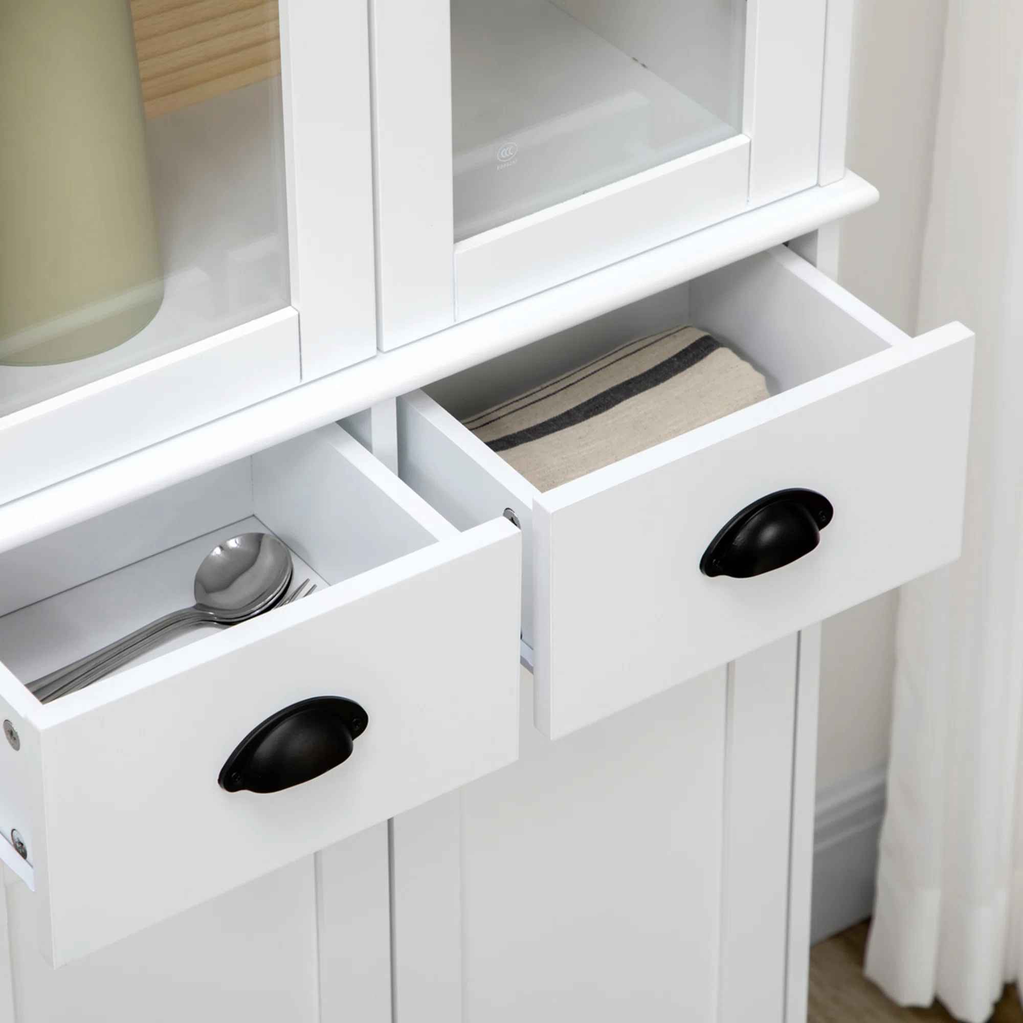 Leusa Dining Cabinet thumbnail 4
