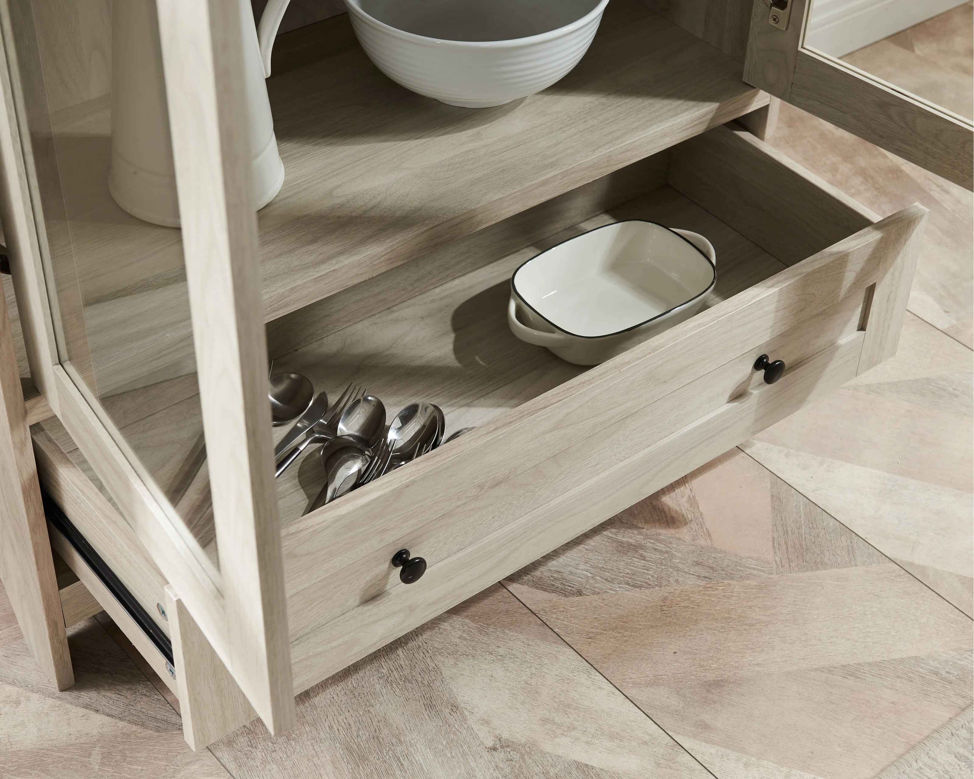 Radley Dining Cabinet thumbnail 6
