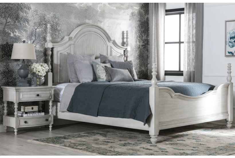 Kincaid White Wood Poster Bed-King thumbnail 2