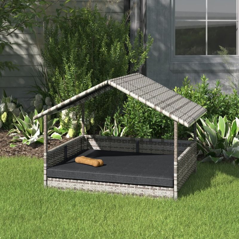 Lininger Wicker Pet Bed thumbnail 2