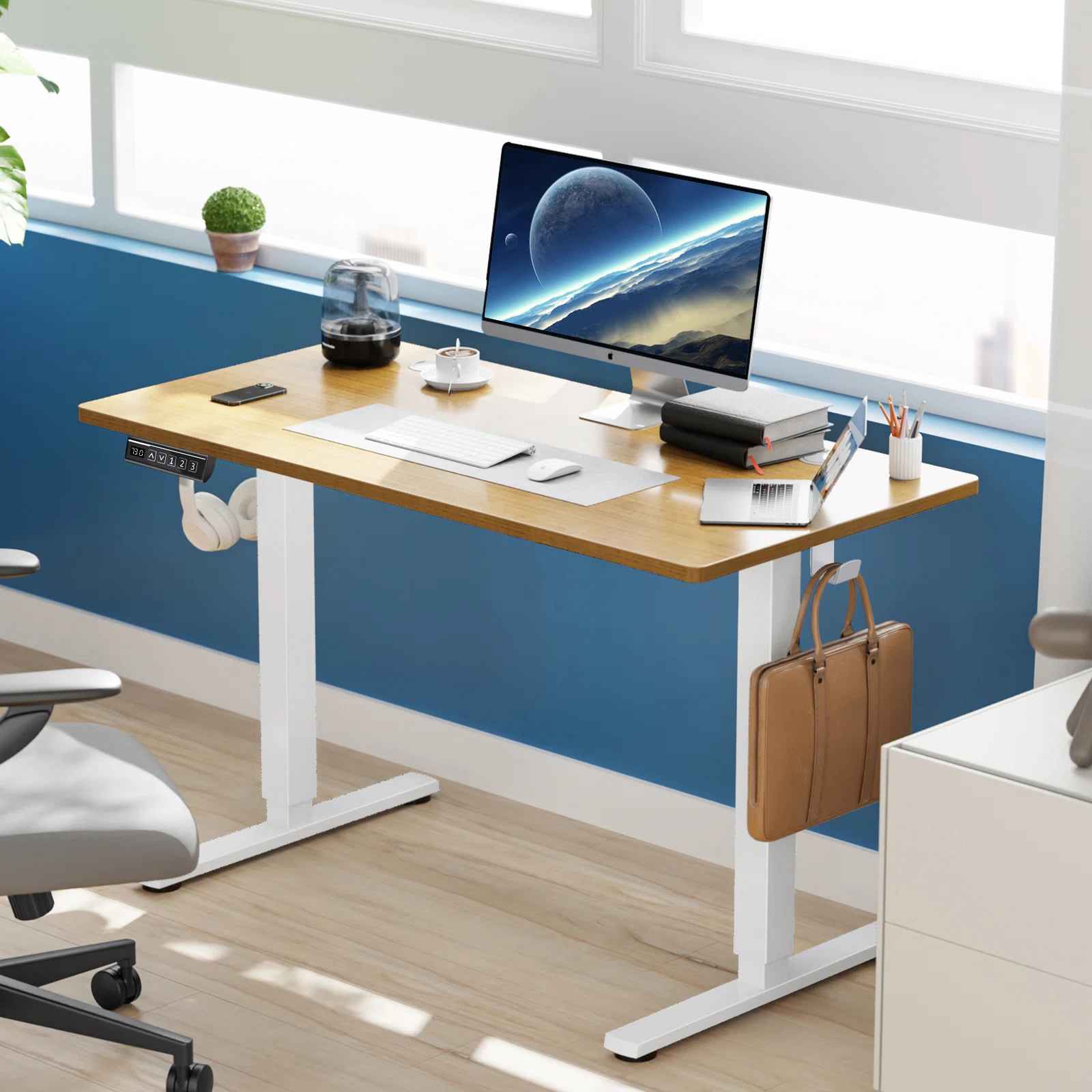 Jakyb Standing and Height Adjustable Desks thumbnail 3