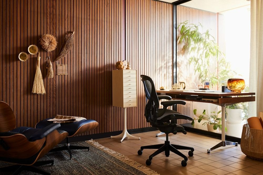 Aeron Chair thumbnail 6