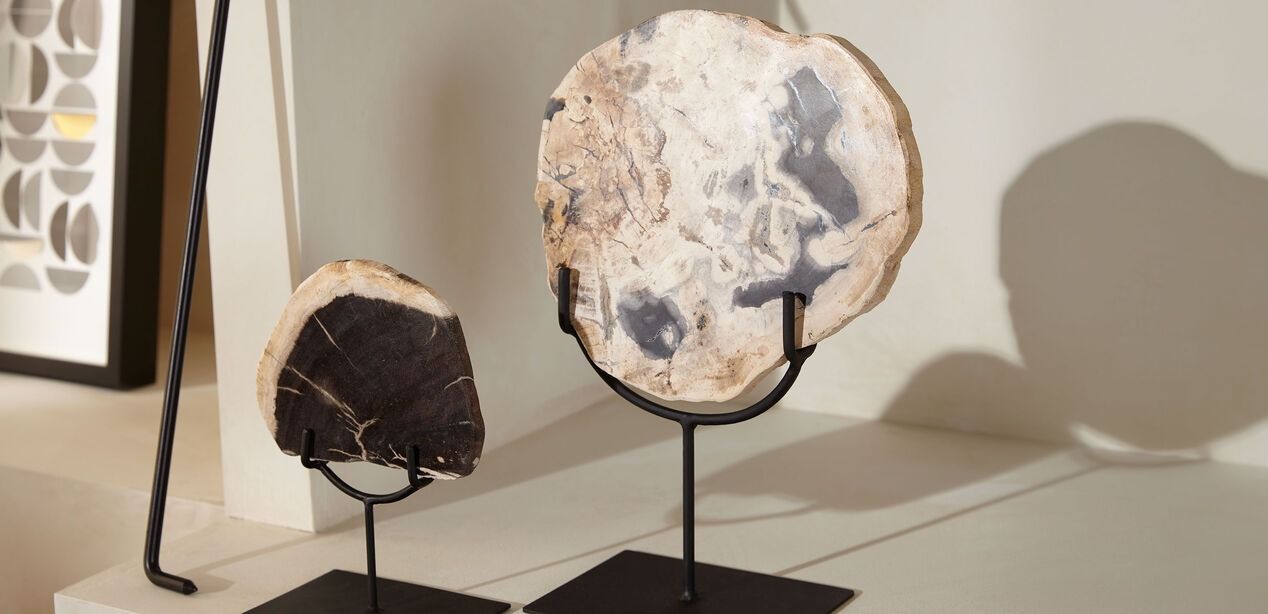 Petrified Wood On Stand Small thumbnail 5