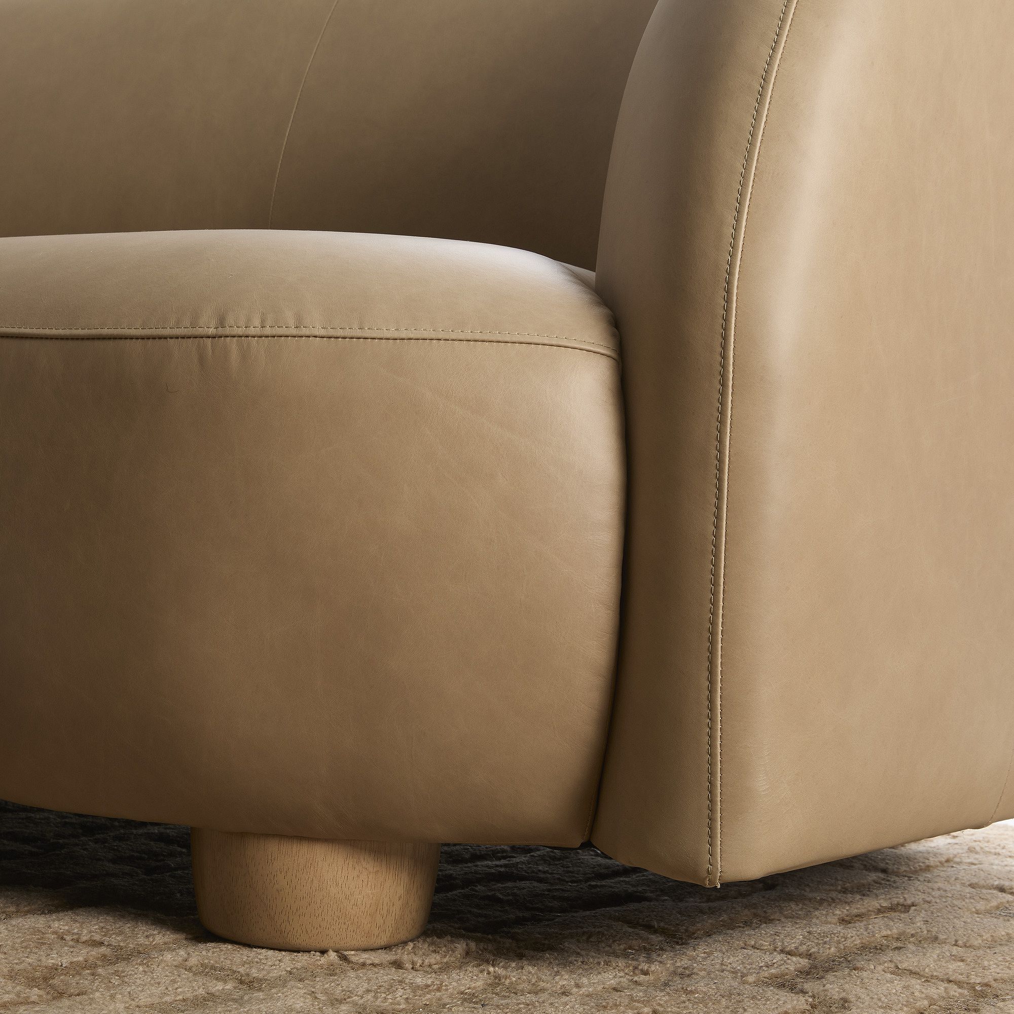 Laurent Leather Sofa thumbnail 7
