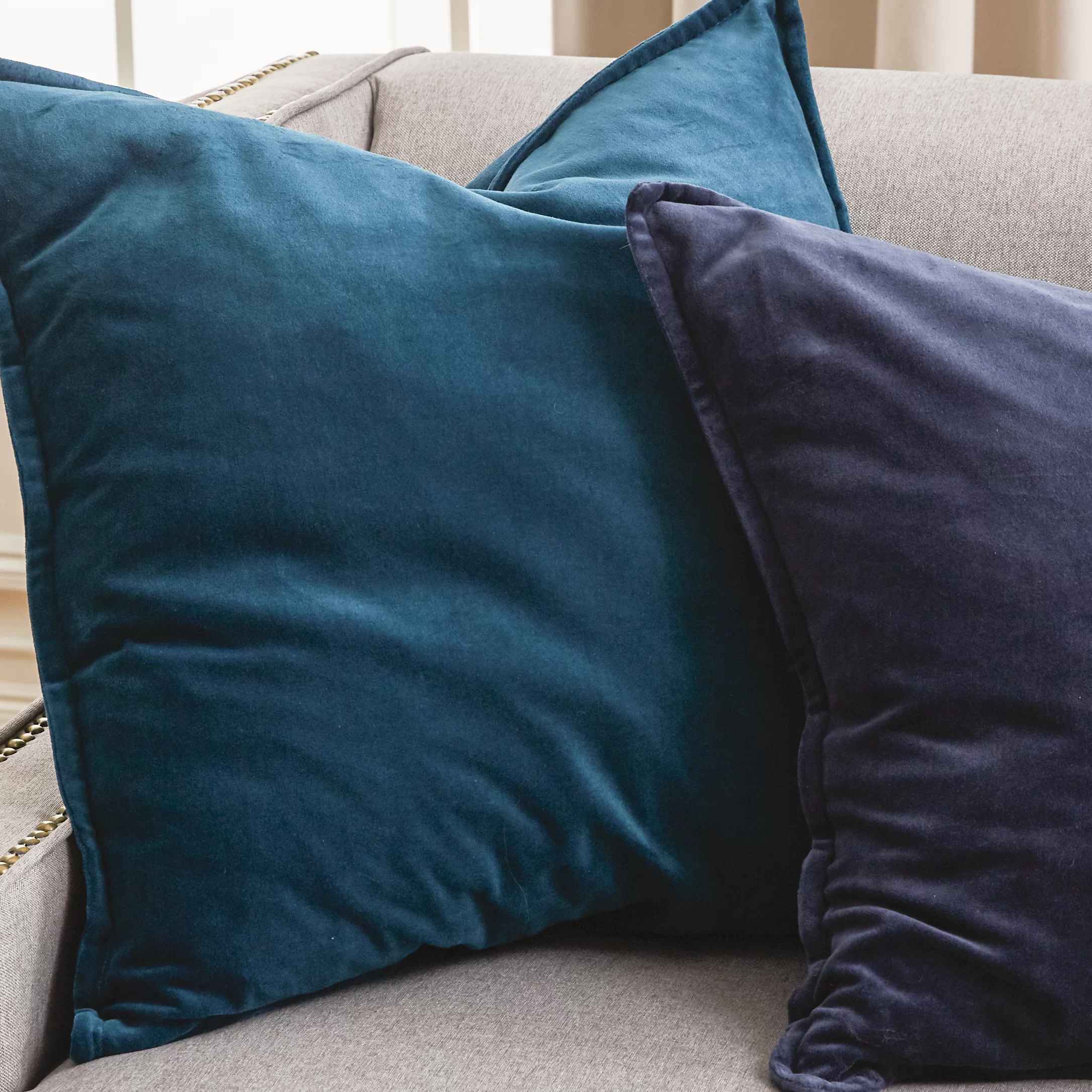 Edgar Cotton Throw Pillow-18"x18" thumbnail 4