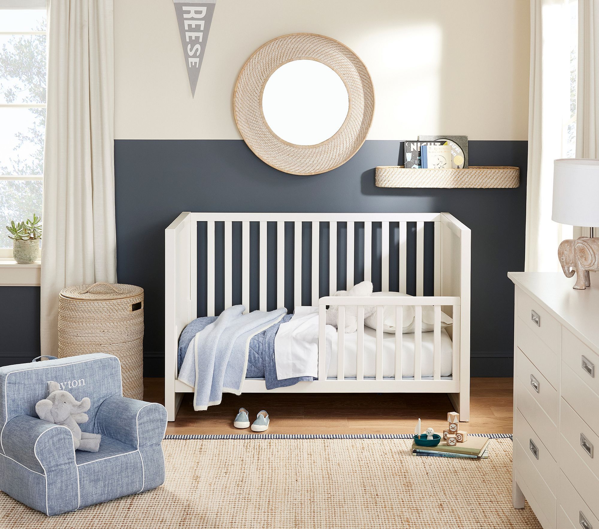 Emery Crib and Toddler Bed Conversion Kit Set thumbnail 2