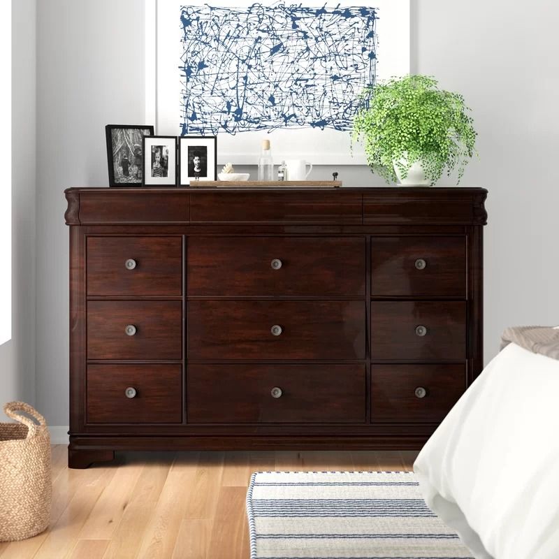 Altigarron 9 Drawer Dresser thumbnail 2