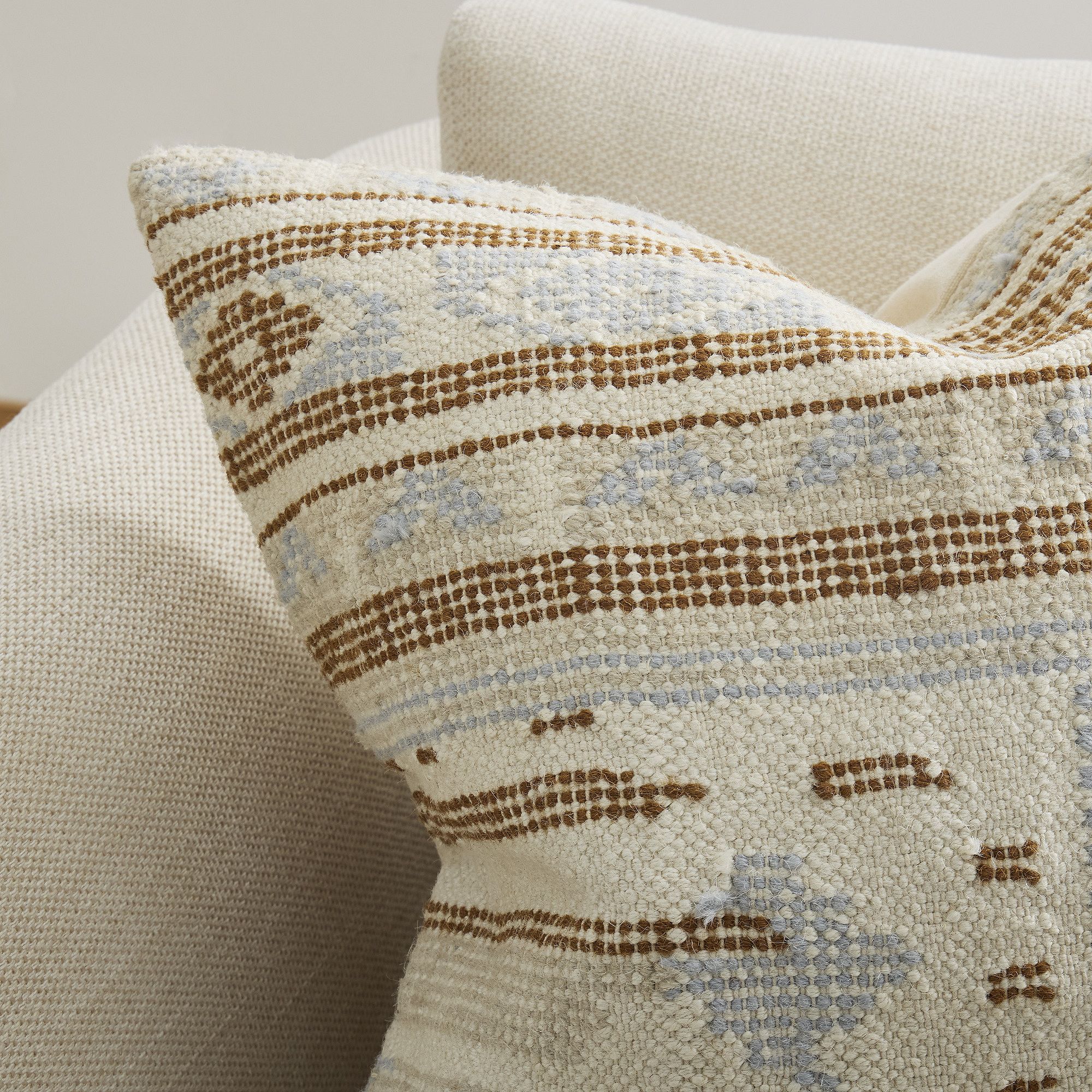 Geometric Tuareg Pillow Cover 20x20 thumbnail 3