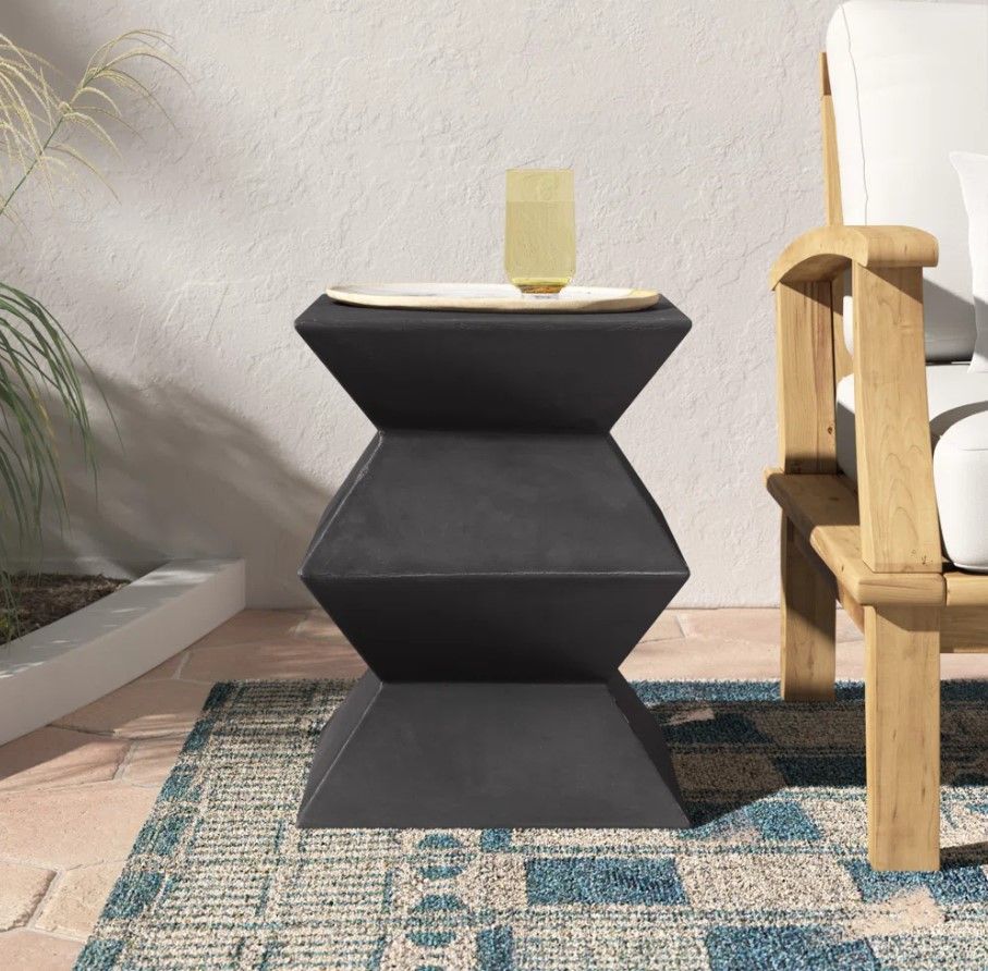 Johnnie Concrete Side Table thumbnail 2