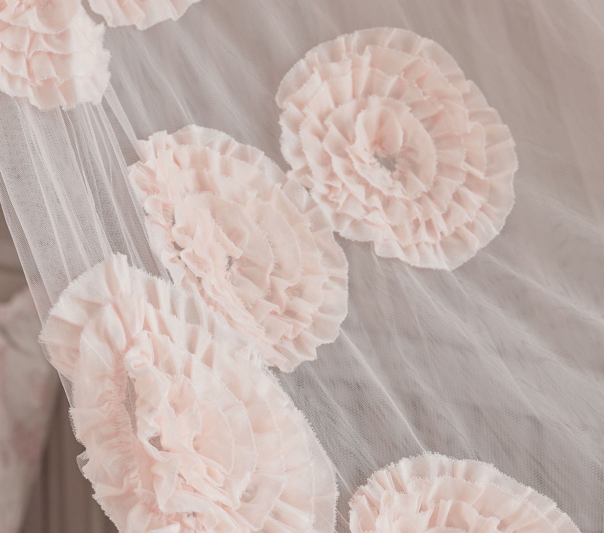 Monique Lhuillier Rosette Canopy thumbnail 4