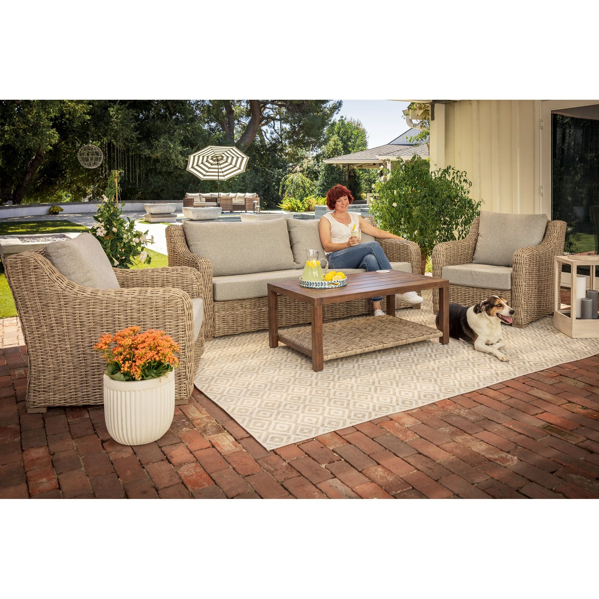 Better Homes and Gardens Bellamy Coffee Table thumbnail 4