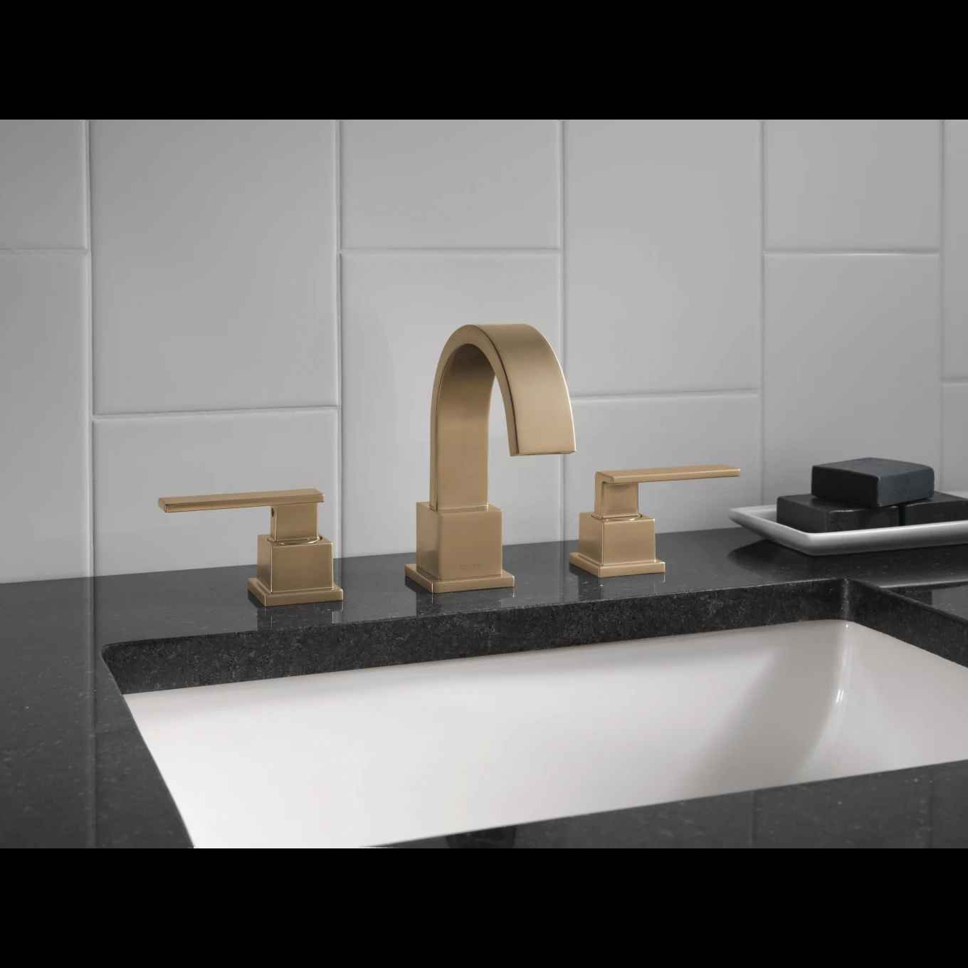 Delta Vero Widespread Bathroom Faucet with Pop Up Drain Assembly thumbnail 2