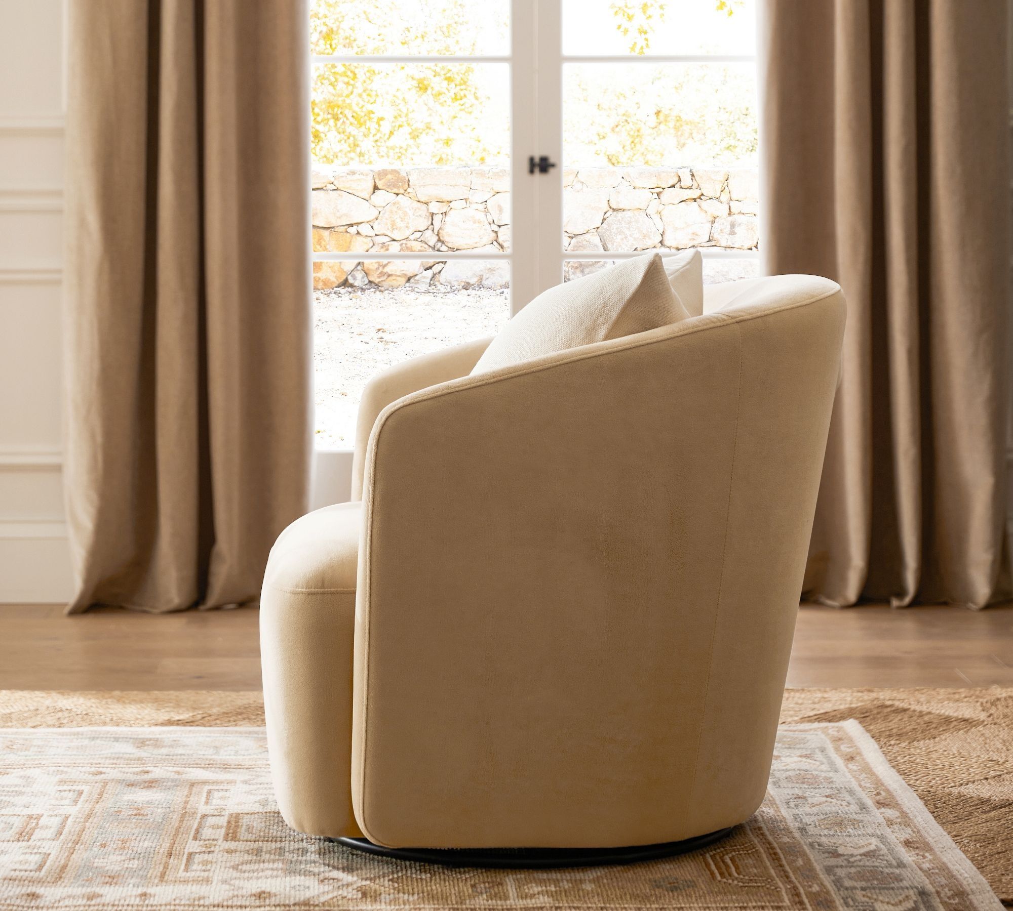 Preston Swivel Chair thumbnail 6