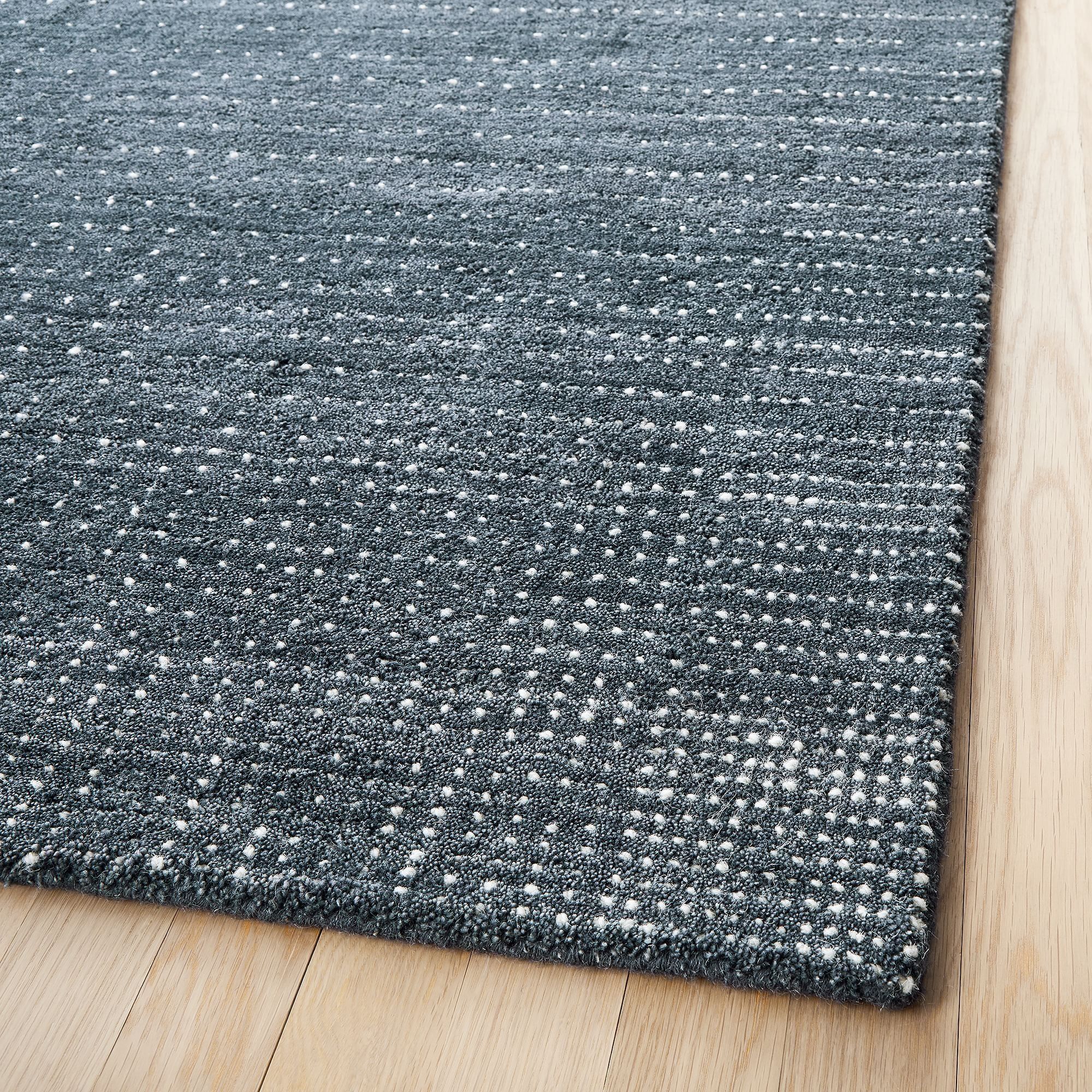 Graduated Dot Rug thumbnail 5